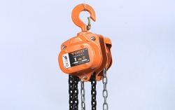 手拉葫蘆拉鋼筋梁怎么用？