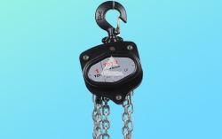 1噸3米手拉葫蘆緊固掛車(chē)上的鋼桁架