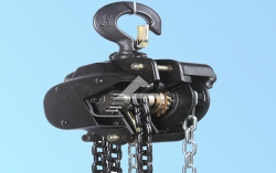 手動葫蘆吊機(jī)的防脫鏈措施